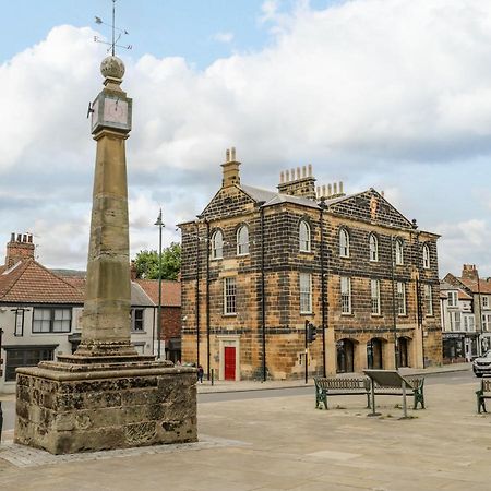 Guisborough Town Hall المظهر الخارجي الصورة