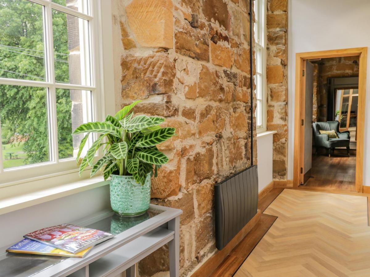 Guisborough Town Hall المظهر الخارجي الصورة